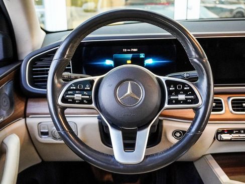 Used 2020 Mercedes-Benz GLE 350 w/ Premium Package image 13