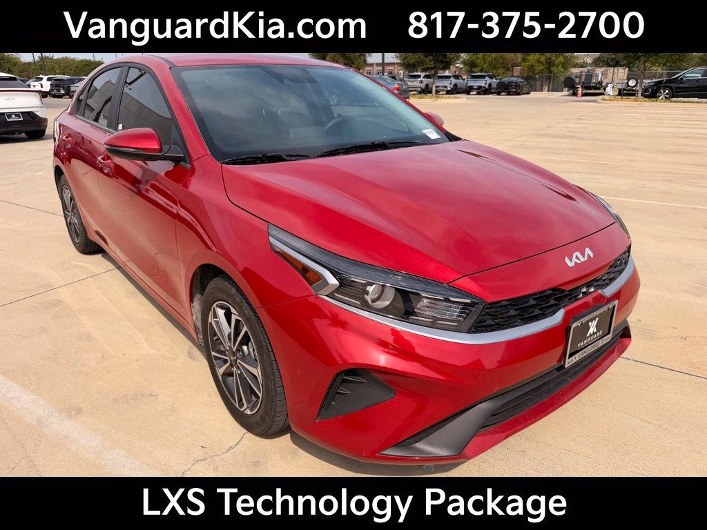 Certified 2024 Kia Forte LXS w/ LXS Technology Package FWD image 5