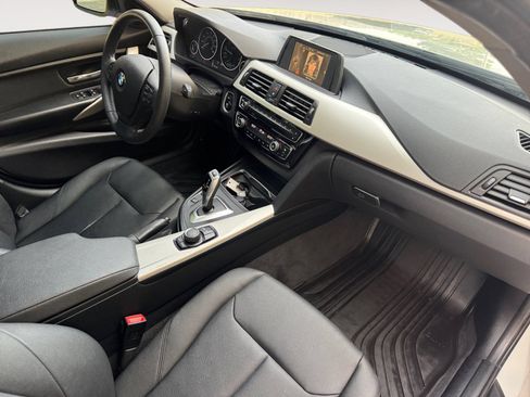 Used 2016 BMW 320i xDrive Sedan AWD/4WD image 15