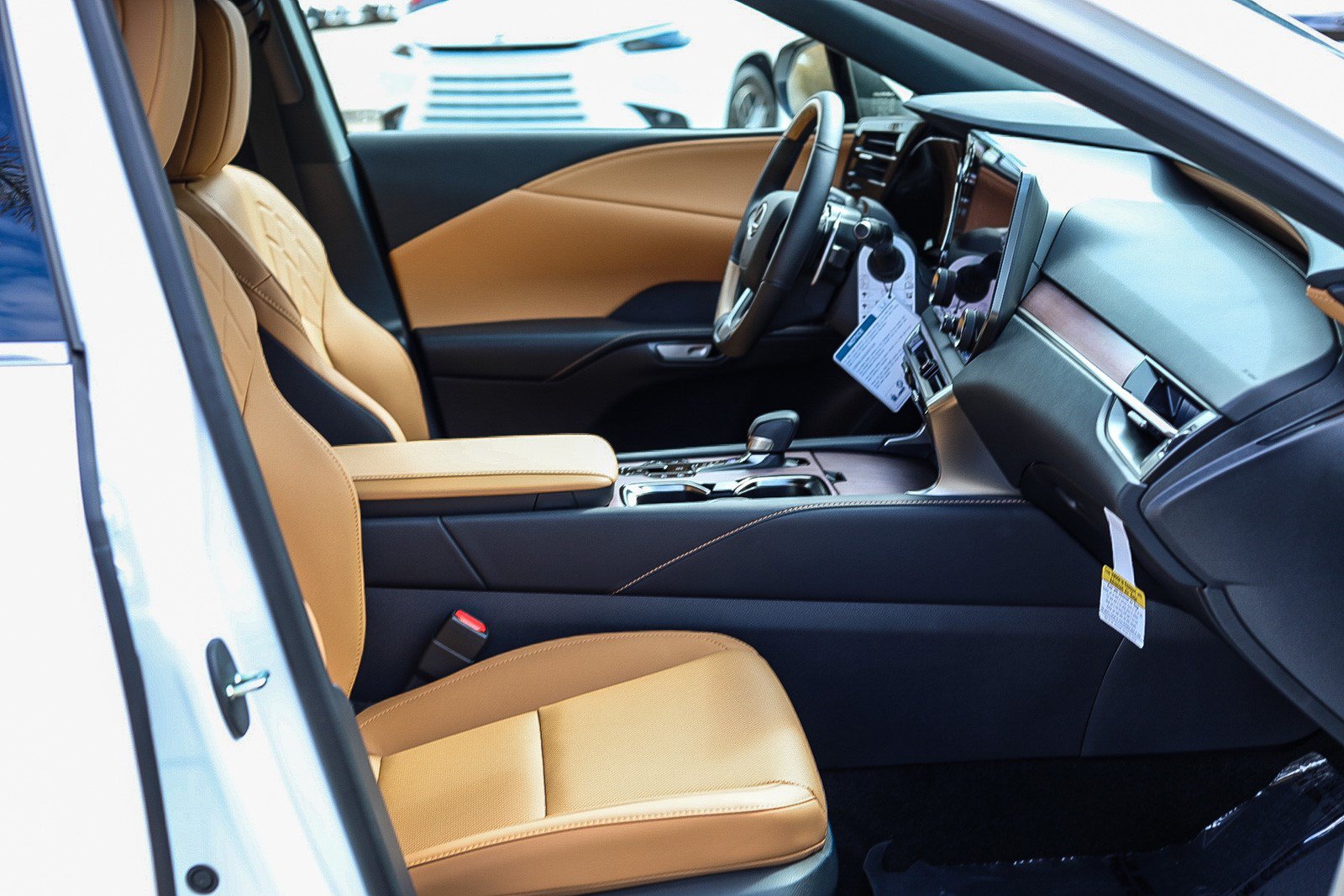 New 2026 Lexus RX 450h AWD w/ Convenience Package image 16