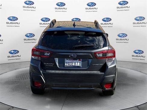 Used 2022 Subaru Crosstrek 2.0i Premium w/ Moonroof Package image 5