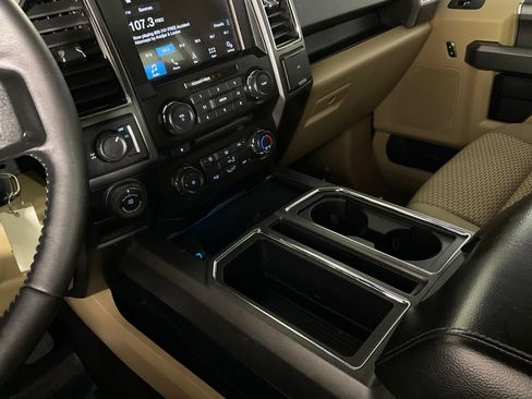 Used 2018 Ford F150 XLT w/ Equipment Group 301A Mid RWD image 17