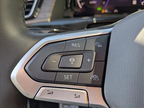 New 2026 Volkswagen Atlas SEL Premium R-Line AWD/4WD image 16