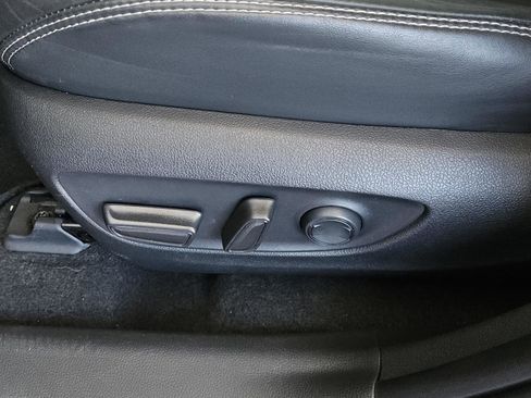 Used 2023 Toyota RAV4 XLE Premium image 24