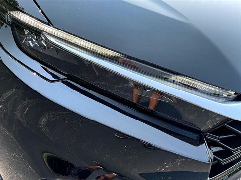 Certified 2026 Honda CR-V EX image 32