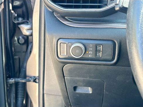 Used 2021 Ford Explorer Limited w/ Equipment Group 301A image 10