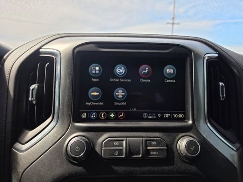 Used 2021 Chevrolet Silverado 1500 RST AWD/4WD image 17