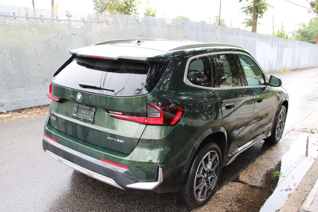 Used 2025 BMW X1 xDrive28i w/ Convenience Package AWD/4WD image 5