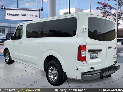 Used 2013 Nissan NV 3500 SL w/ Technology Pkg image 7