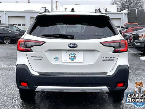 Certified 2023 Subaru Outback Touring XT image 4