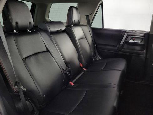 Used 2024 Toyota 4Runner TRD Off-Road Premium image 16