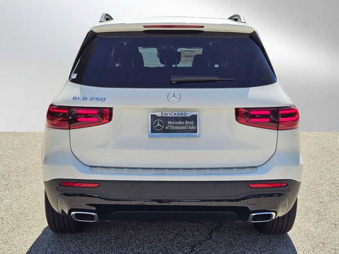 New 2026 Mercedes-Benz GLB 250 image 3