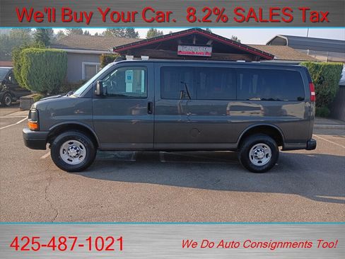 Used 2017 Chevrolet Express 2500 LS RWD image 4