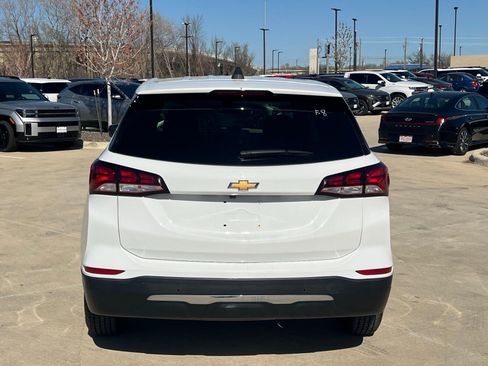 Used 2023 Chevrolet Equinox LT image 11