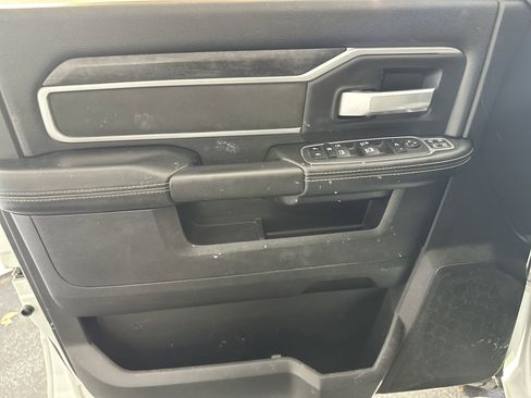 Used 2024 RAM 2500 Big Horn w/ Off Road Package image 33