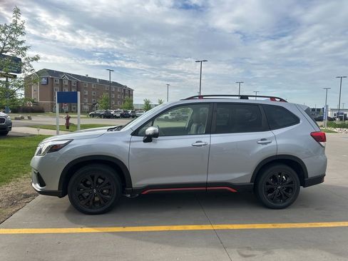 Used 2022 Subaru Forester Sport AWD/4WD image 6