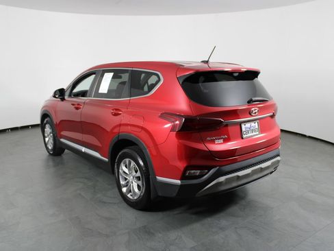 Used 2020 Hyundai Santa Fe SE FWD image 3