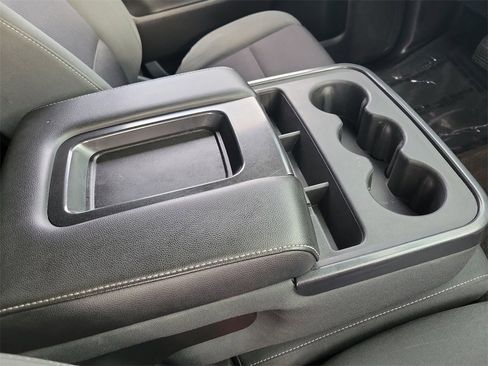 Used 2015 GMC Sierra 1500 SLE w/ SLE Value Package image 17