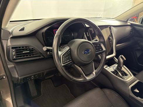 Used 2024 Subaru Outback Premium image 4