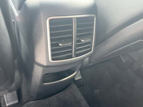 Used 2024 Kia Sportage EX image 33