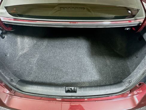 Used 2017 Honda Accord LX image 26