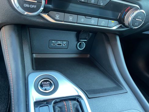 Used 2023 Nissan Sentra SR w/ SR Premium Package image 33