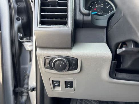 Used 2020 Ford F150 XLT w/ Equipment Group 302A Luxury RWD image 10