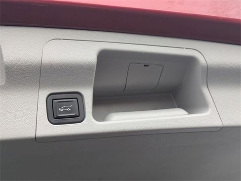 Used 2020 GMC Acadia SLT w/ LPO, Floor Liner Package image 35