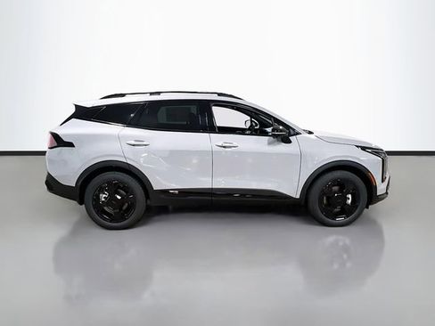 New 2026 Kia Sportage X-Line w/ X-Line Technology Package image 8