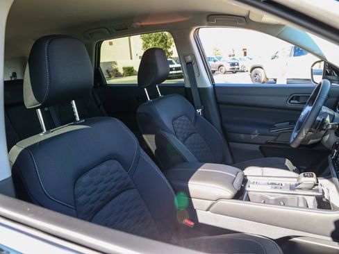 New 2026 Nissan Pathfinder SV FWD image 21