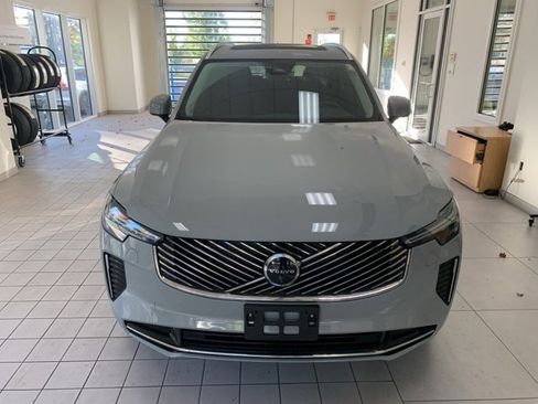 Used 2026 Volvo XC90 B6 Plus w/ Protection Package Premier image 2