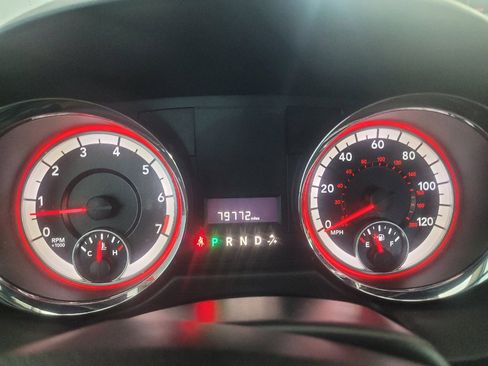 Used 2019 Dodge Grand Caravan SE w/ UConnect Hands-Free Group FWD image 23