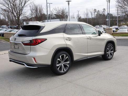 Used 2020 Lexus RX 350L FWD w/ Premium Package image 9