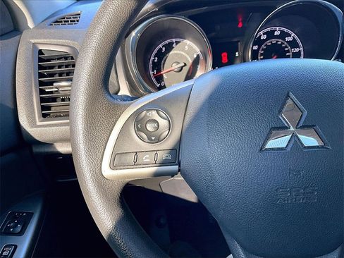 Used 2019 Mitsubishi Outlander Sport LE image 15