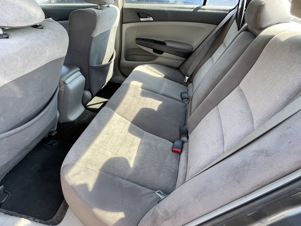Used 2009 Honda Accord LX-P image 8