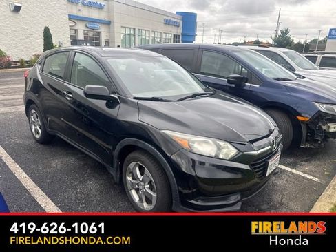 Used 2018 Honda HR-V LX image 1