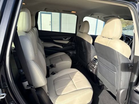 Certified 2023 Subaru Ascent Limited image 19