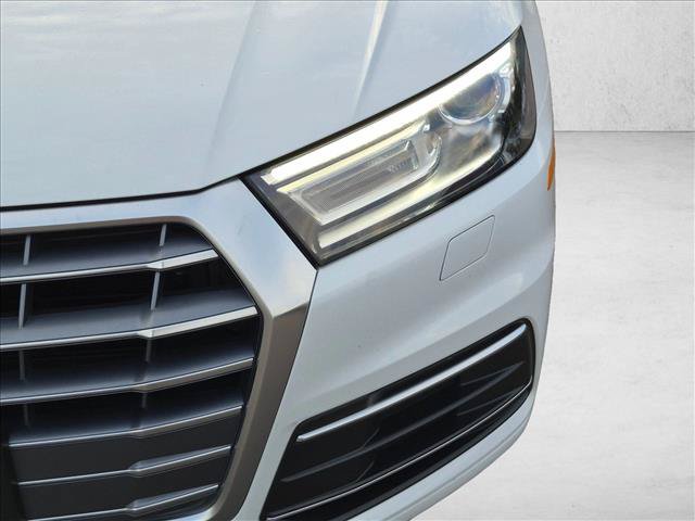Used 2020 Audi Q5 2.0T Premium AWD/4WD image 9