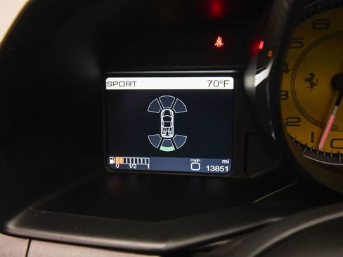 Used 2014 Ferrari 458 Spider image 42