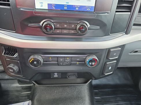 Used 2022 Ford F150 XL image 25