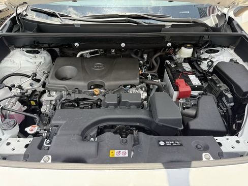 Used 2025 Toyota RAV4 XLE Premium FWD image 27