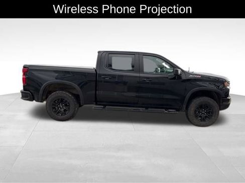 Used 2022 Chevrolet Silverado 1500 ZR2 w/ Technology Package image 9