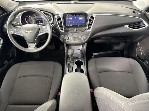 Used 2023 Chevrolet Malibu LS image 23