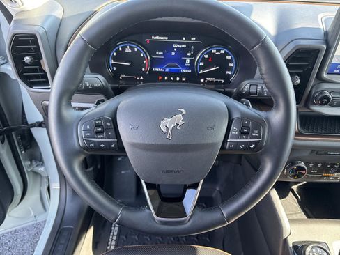 Used 2024 Ford Bronco Sport Badlands w/ Premium Package AWD/4WD image 9