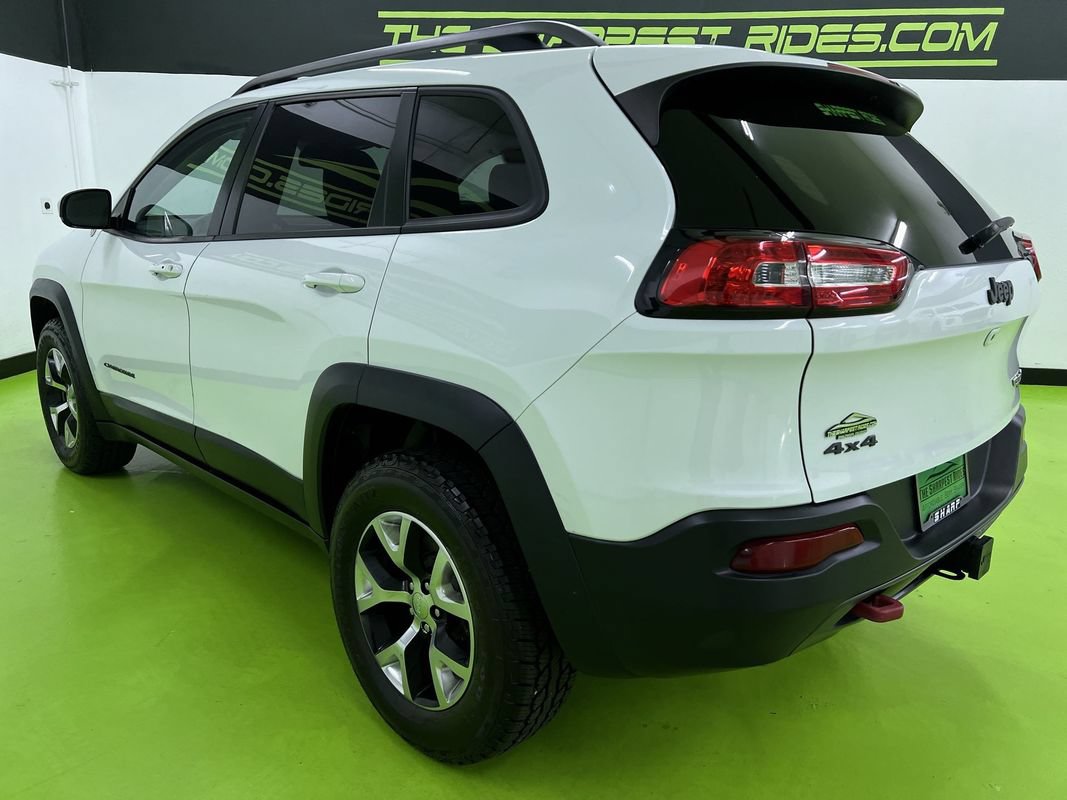 Used 2015 Jeep Cherokee Trailhawk w/ Comfort/Convenience Group AWD/4WD image 7