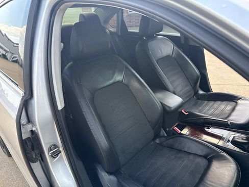 Used 2012 Volkswagen Passat TDI SEL Premium FWD image 18
