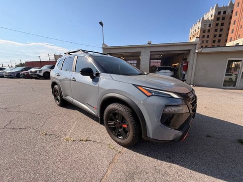Certified 2025 Nissan Rogue SV w/ Rock Creek Premium Package AWD/4WD image 11