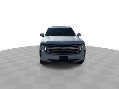 Certified 2023 Chevrolet Suburban High Country AWD/4WD image 3