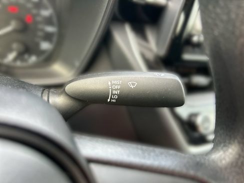 Used 2025 Toyota Corolla LE FWD image 18