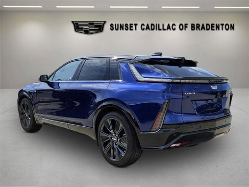 New 2025 Cadillac Lyriq Sport image 5